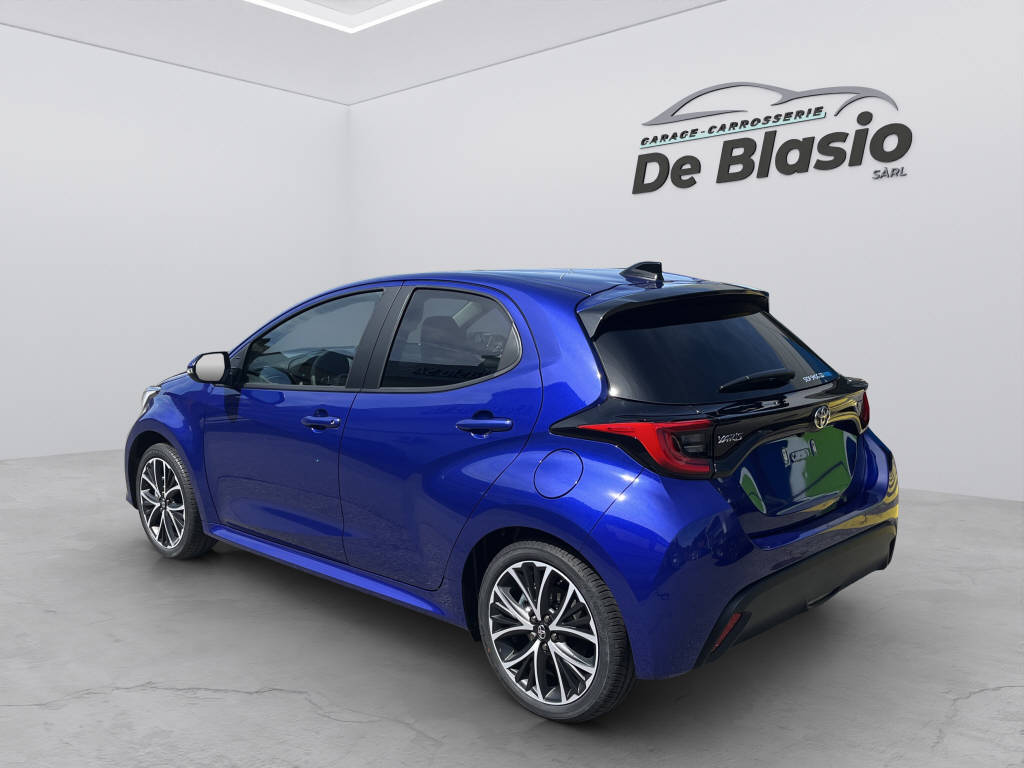 TOYOTA Yaris 1.5 VVT-i HSD Trend-image-4