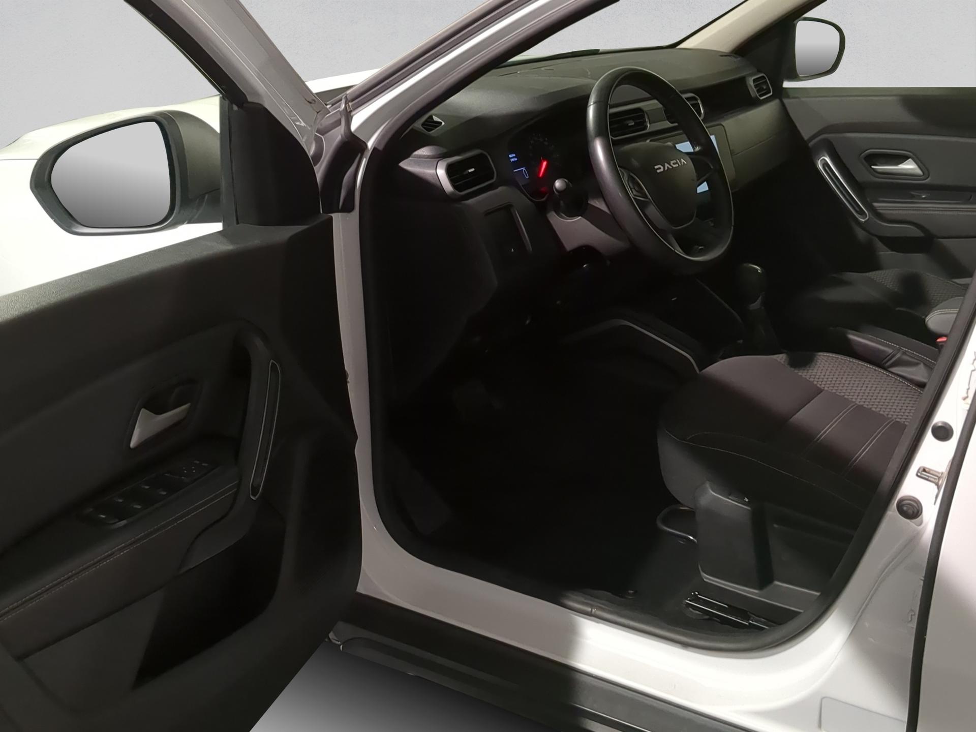 DACIA Duster TCe 150 Journey EDC 4x2-image-22