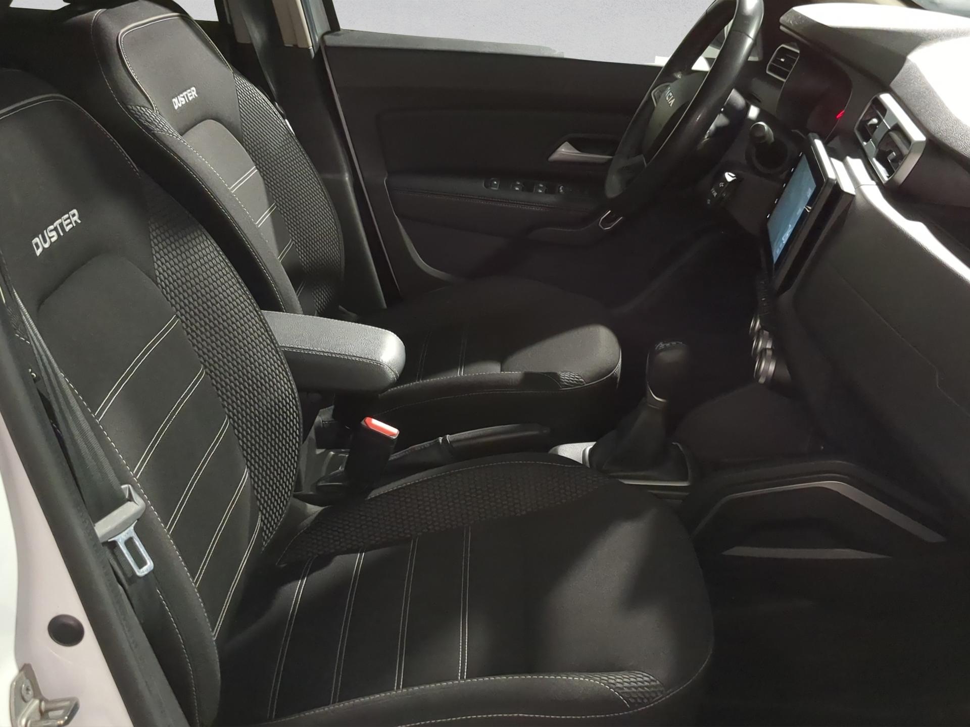 DACIA Duster TCe 150 Journey EDC 4x2-image-15