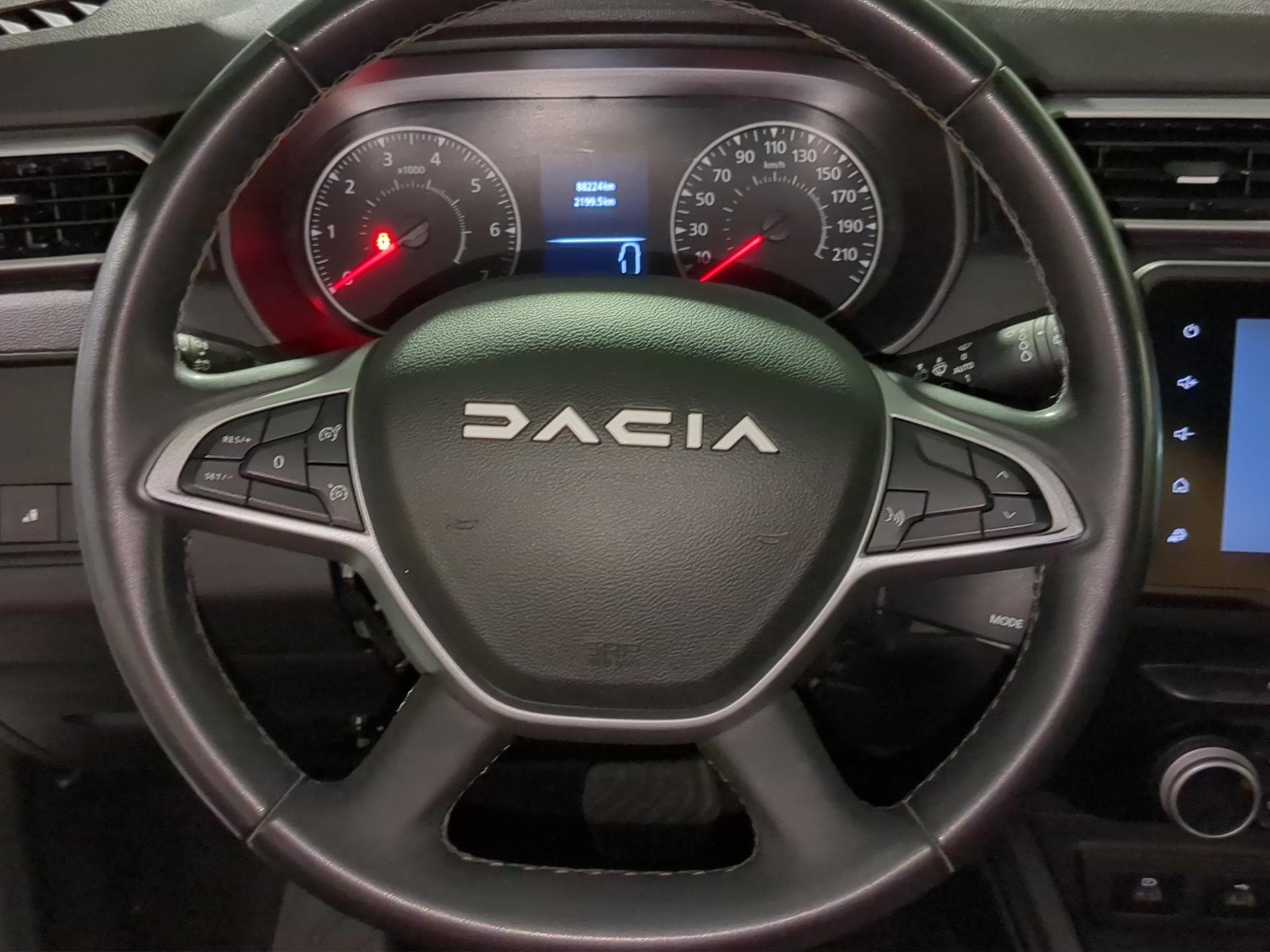 DACIA Duster TCe 150 Journey EDC 4x2-image-9