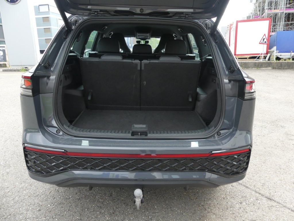 VW Tayron 2.0 TSI R-Line DSG 4Motion-image-3
