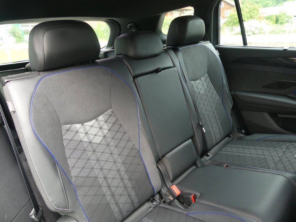 VW Tayron 2.0 TSI R-Line DSG 4Motion-image-13