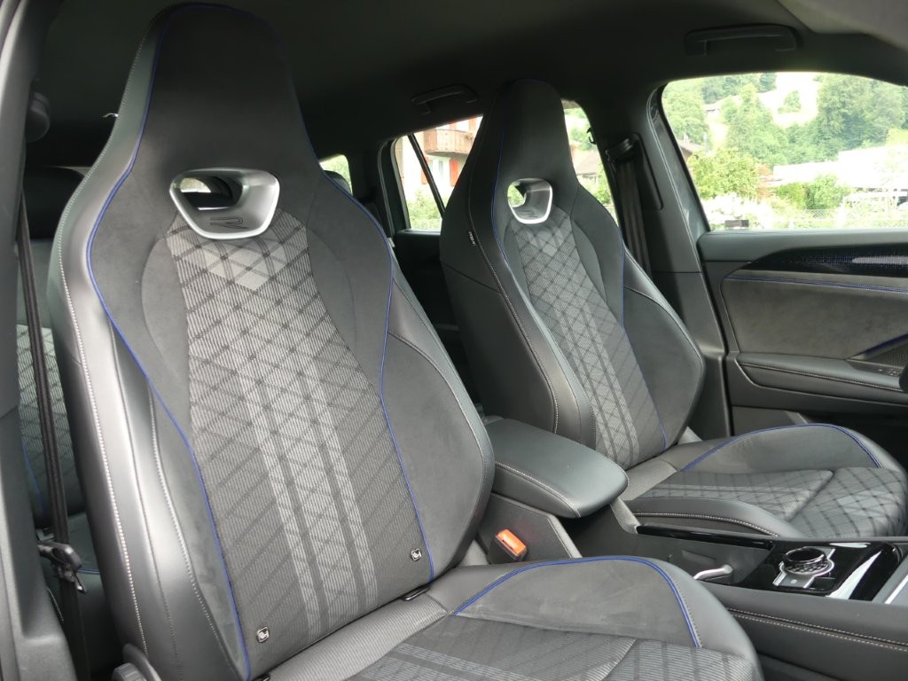 VW Tayron 2.0 TSI R-Line DSG 4Motion-image-11
