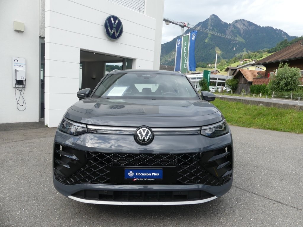 VW Tayron 2.0 TSI R-Line DSG 4Motion-image-6