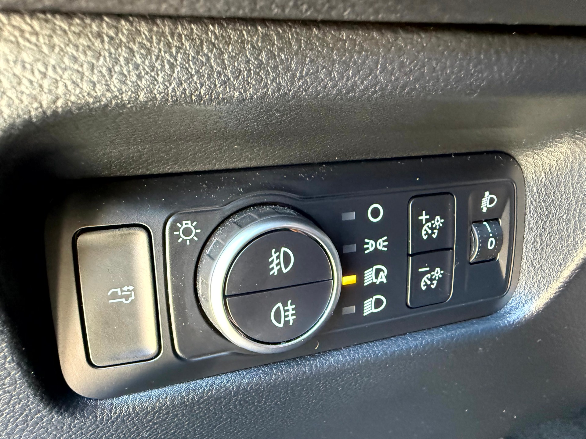 FORD Ranger Wildtrak 2.0 Eco Blue e-4WD Automat-image-21