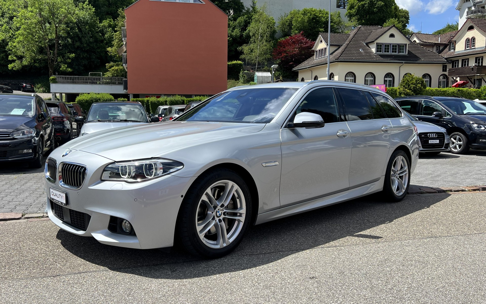 BMW 535d Touring xDrive Steptronic-image-0
