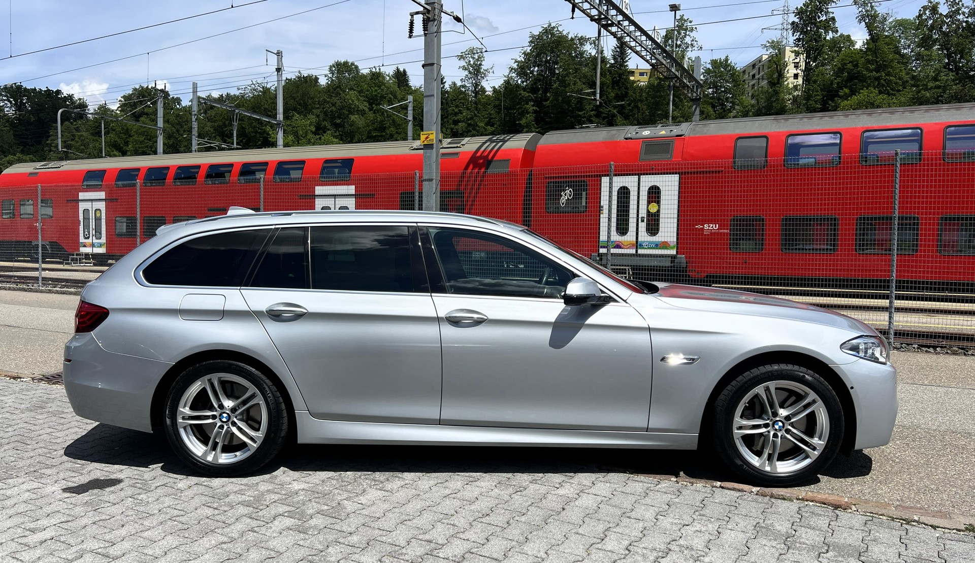 BMW 535d Touring xDrive Steptronic-image-5