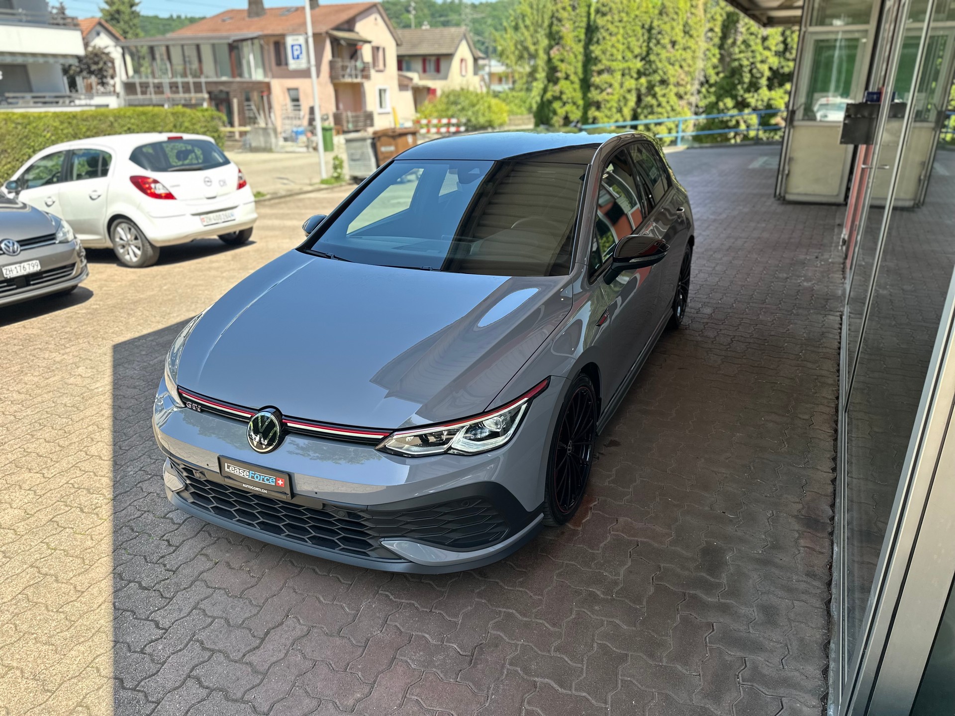 VW Golf 2.0 TSI GTI Clubsport 45 DSG-image-5