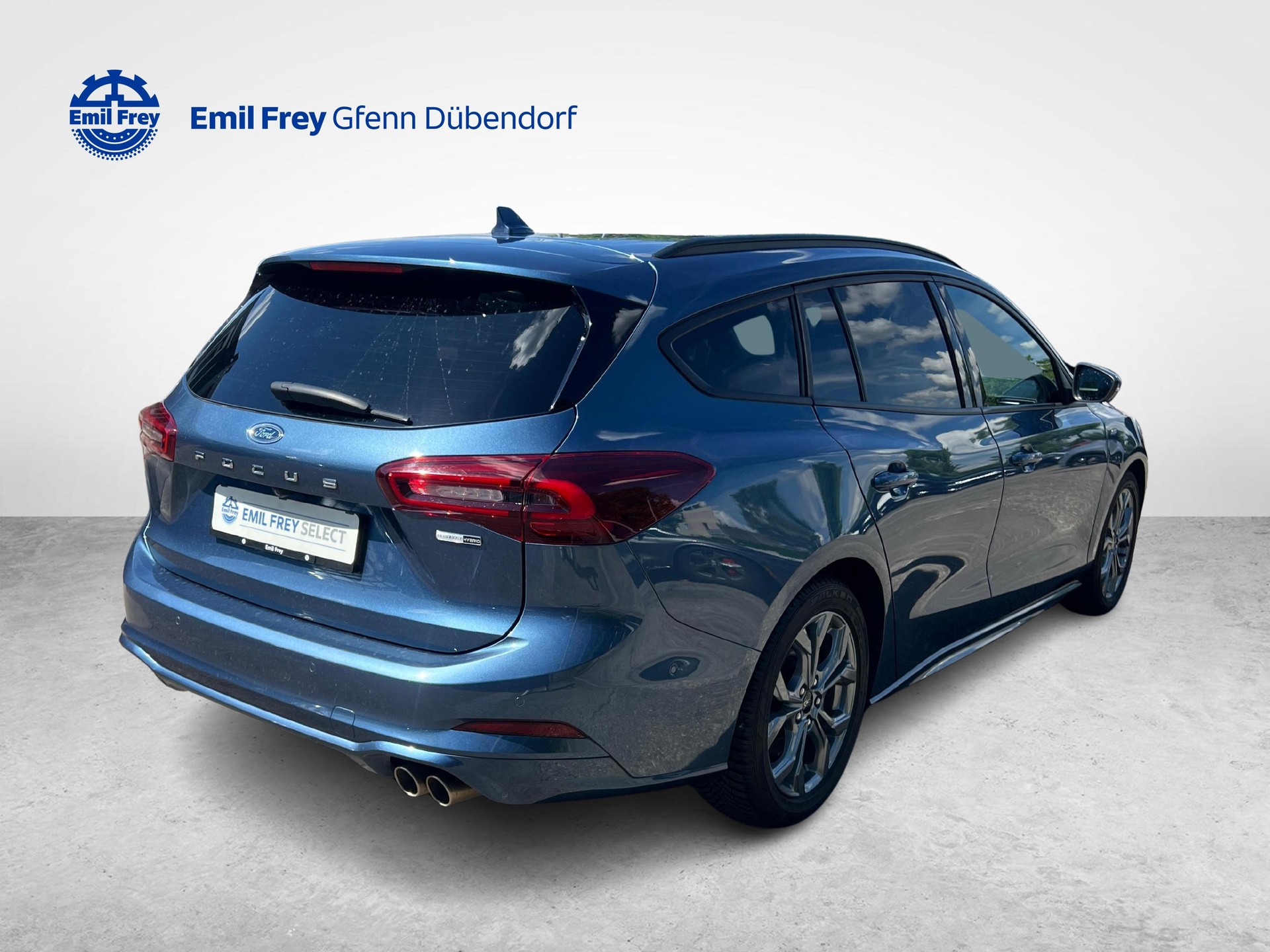 FORD Focus Station Wagon 1.0i EcoB Hybrid 155 ST-Line-image-5
