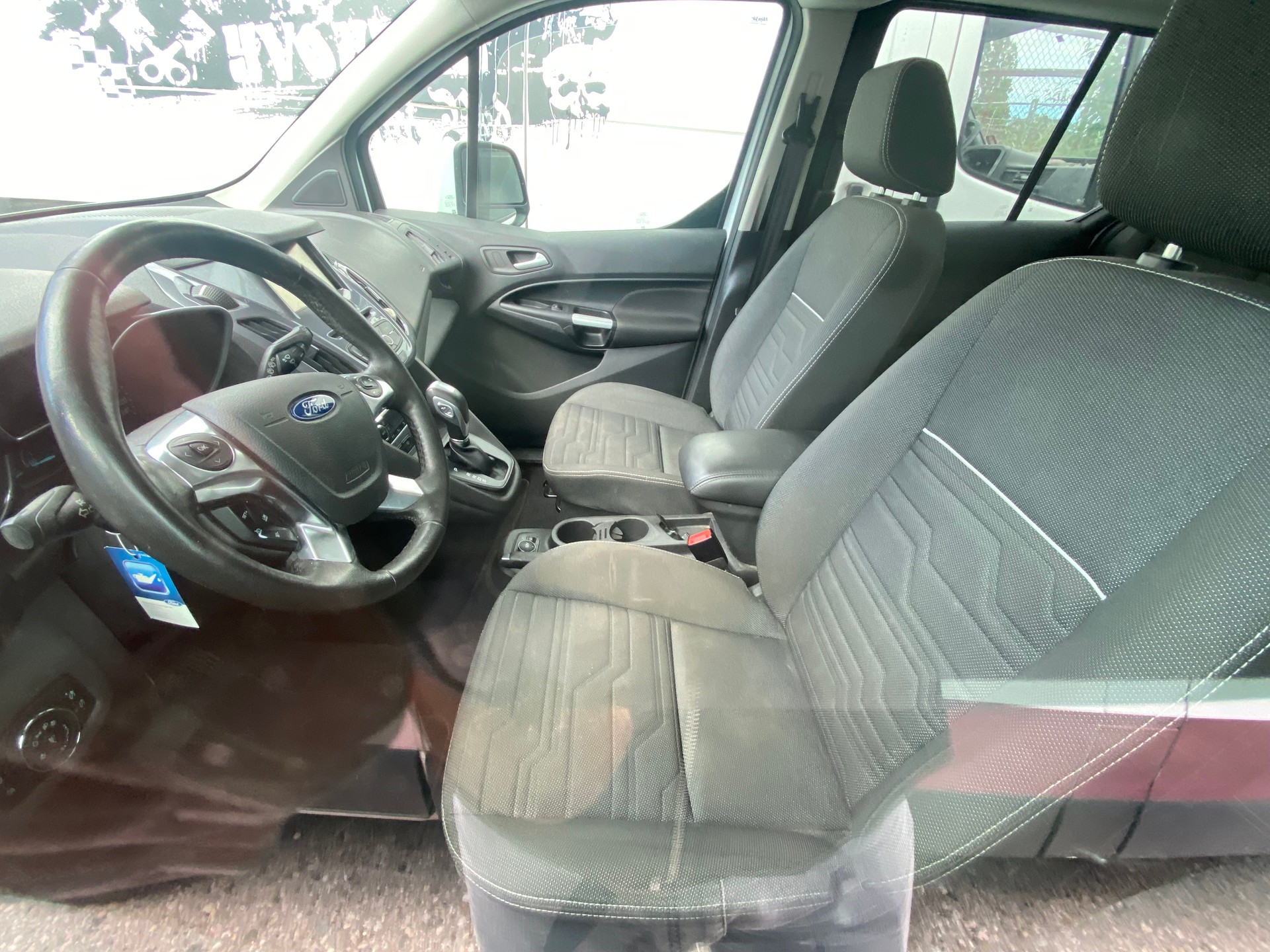 FORD Grand Tourneo Connect 1.5 TDCi Trend Powershift-image-1