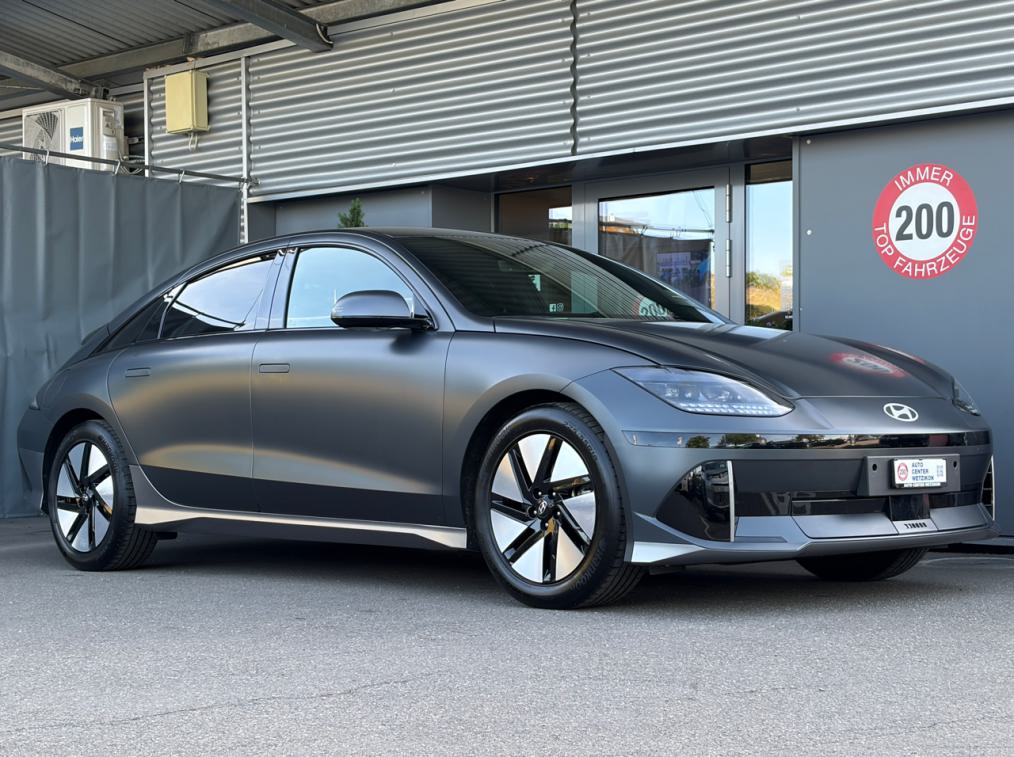 HYUNDAI Ioniq 6 77kWh Amplia-image-1