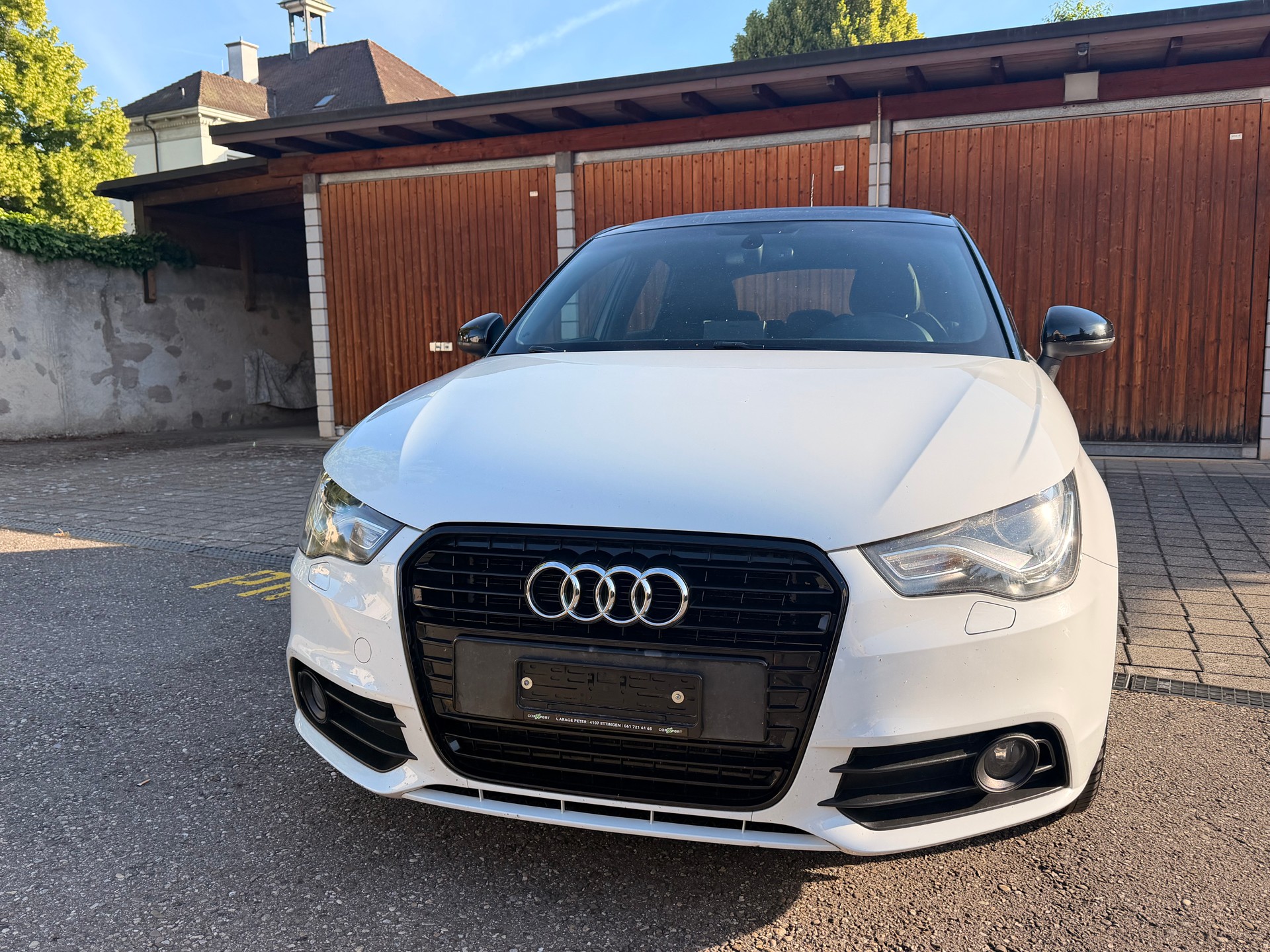AUDI A1 Sportback 1.6 TDI Attraction-image-0