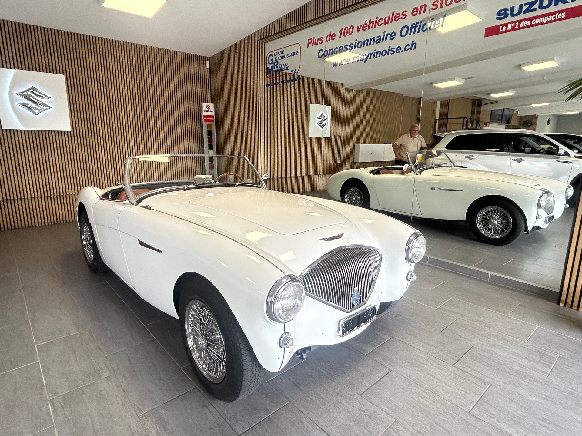 AUSTIN-HEALEY 100 BN1-image-2