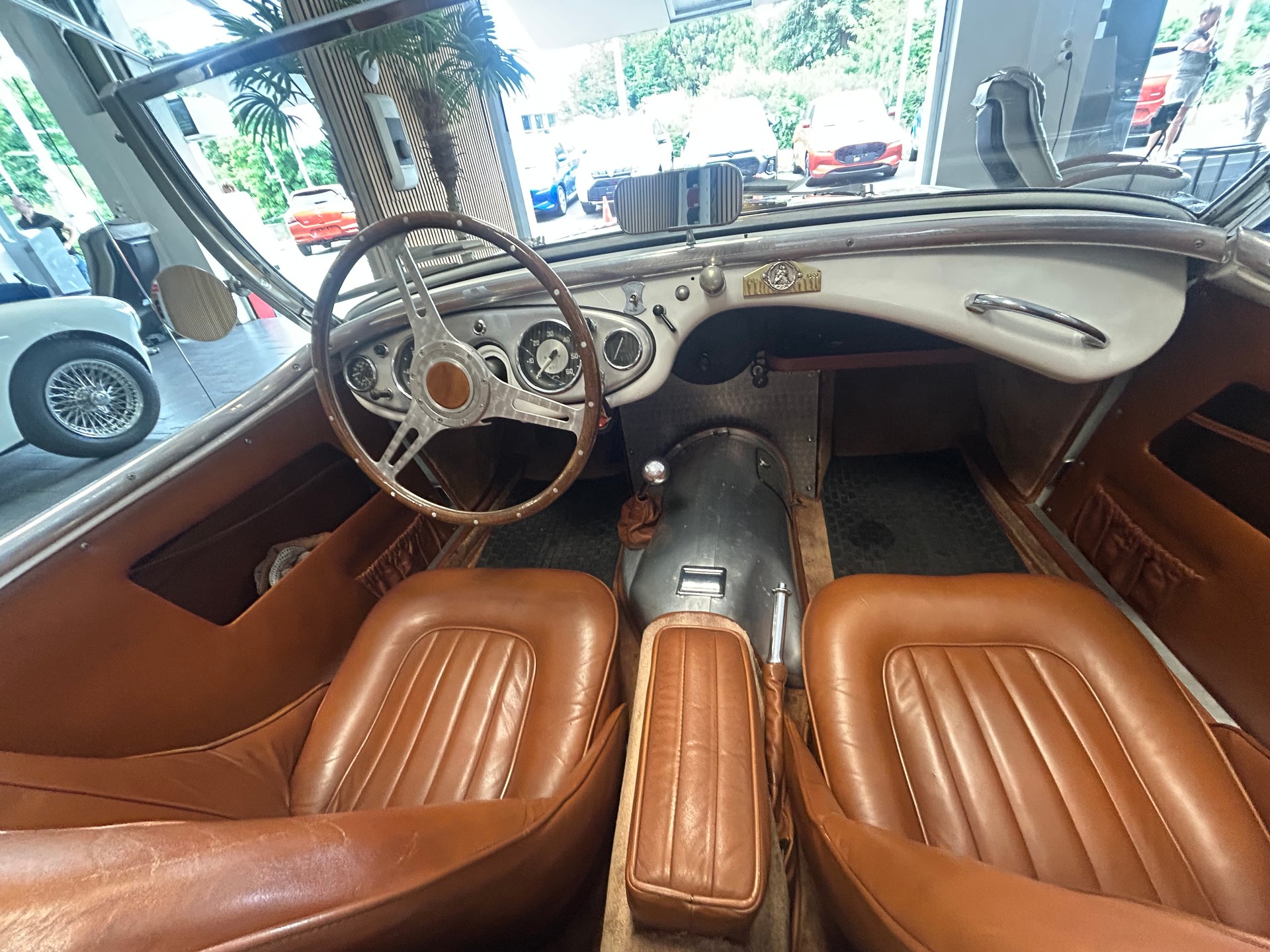 AUSTIN-HEALEY 100 BN1-image-16
