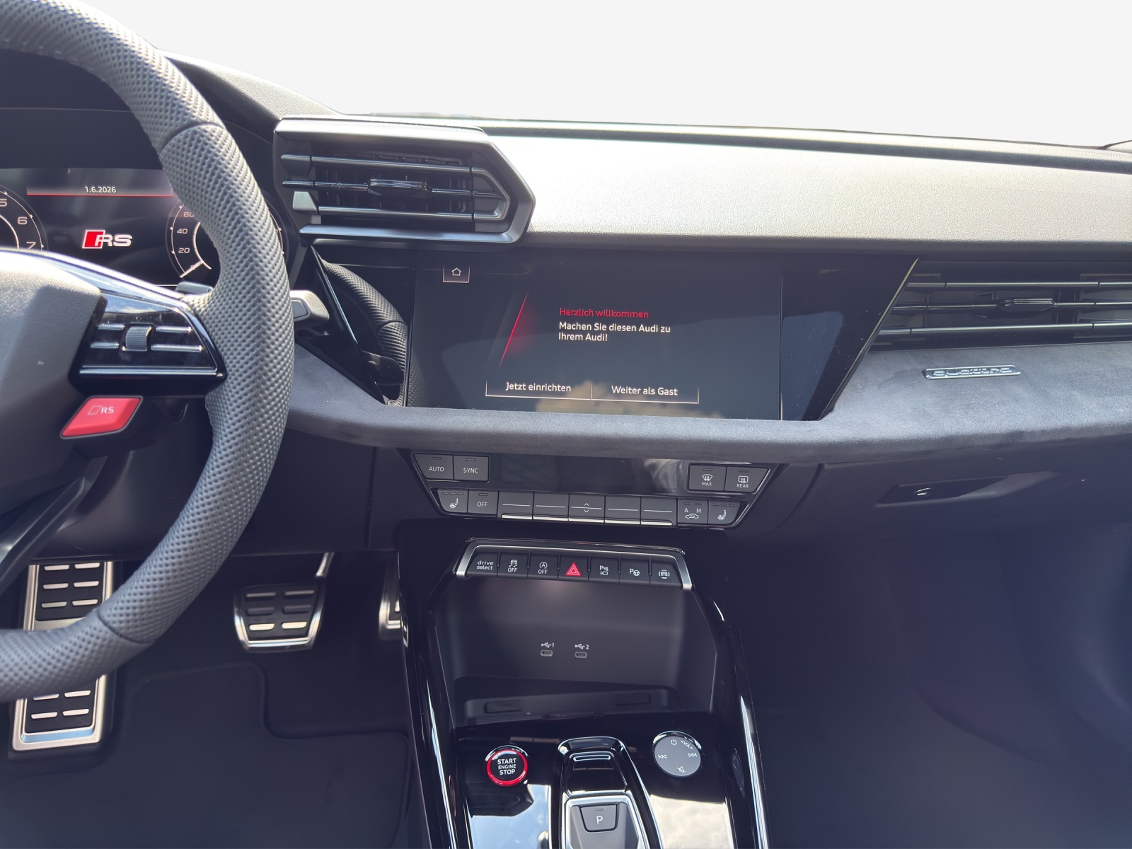 AUDI RS3 Limousine 2.5 TSI quattro S-tronic-image-10