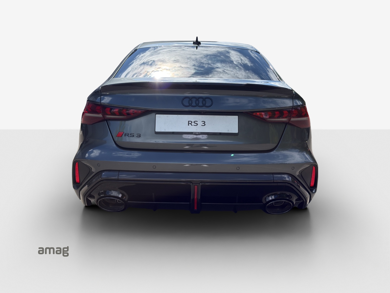 AUDI RS3 Limousine 2.5 TSI quattro S-tronic-image-3
