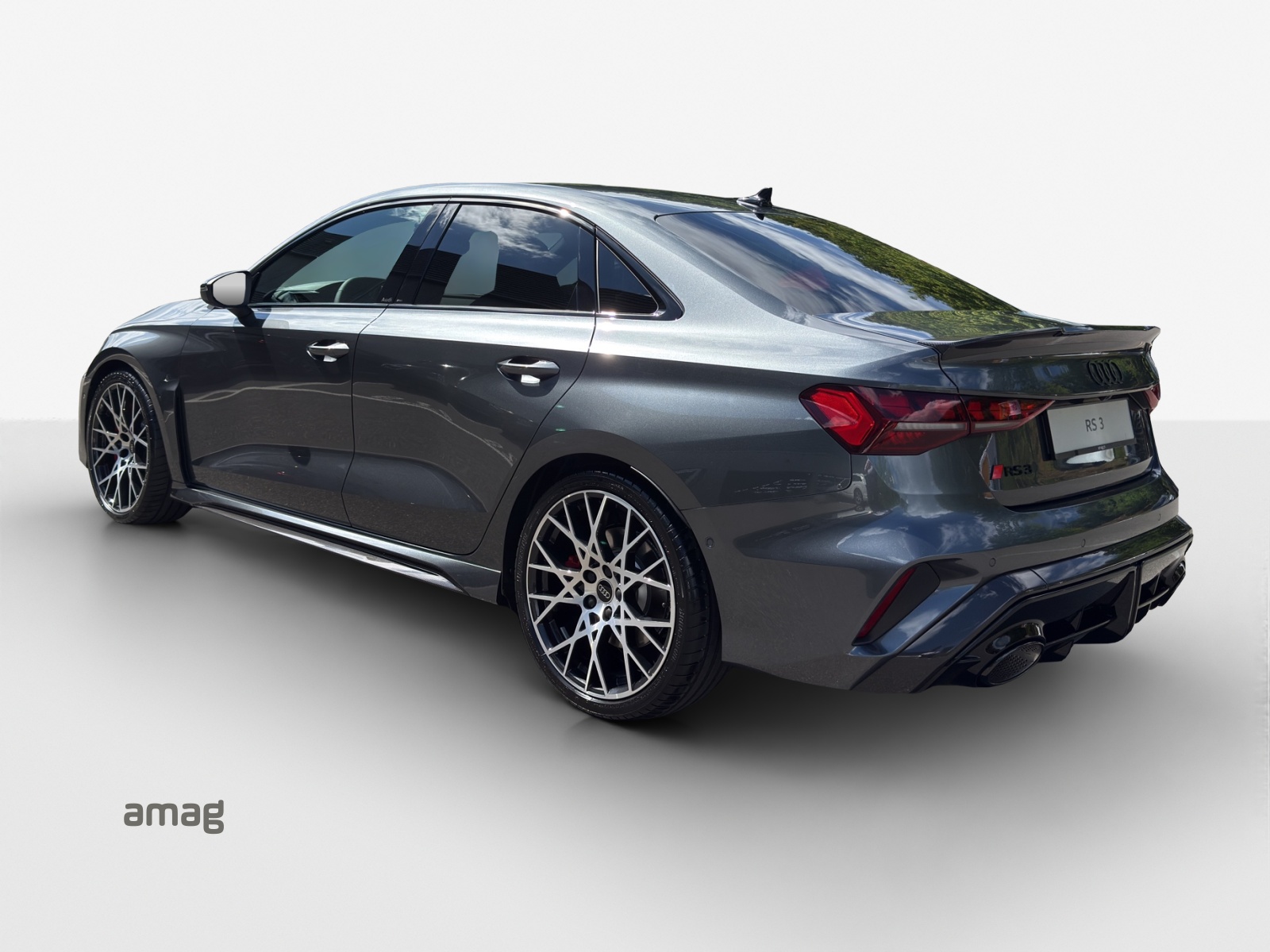 AUDI RS3 Limousine 2.5 TSI quattro S-tronic-image-2