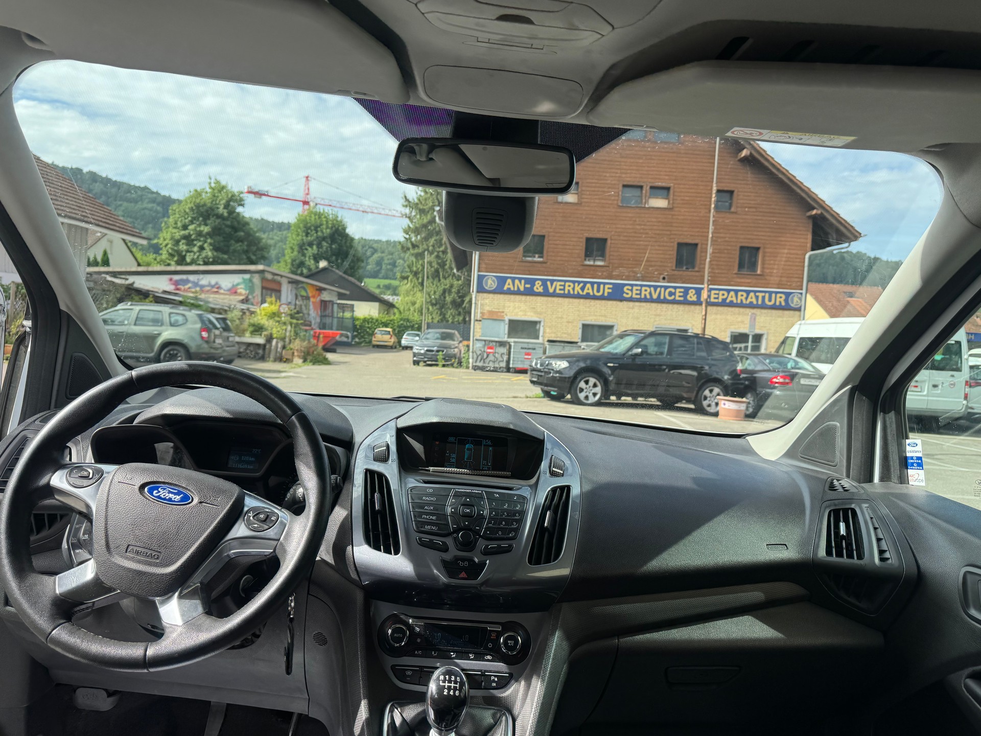 FORD Tourneo Connect 1.6 TDCi Trend-image-10