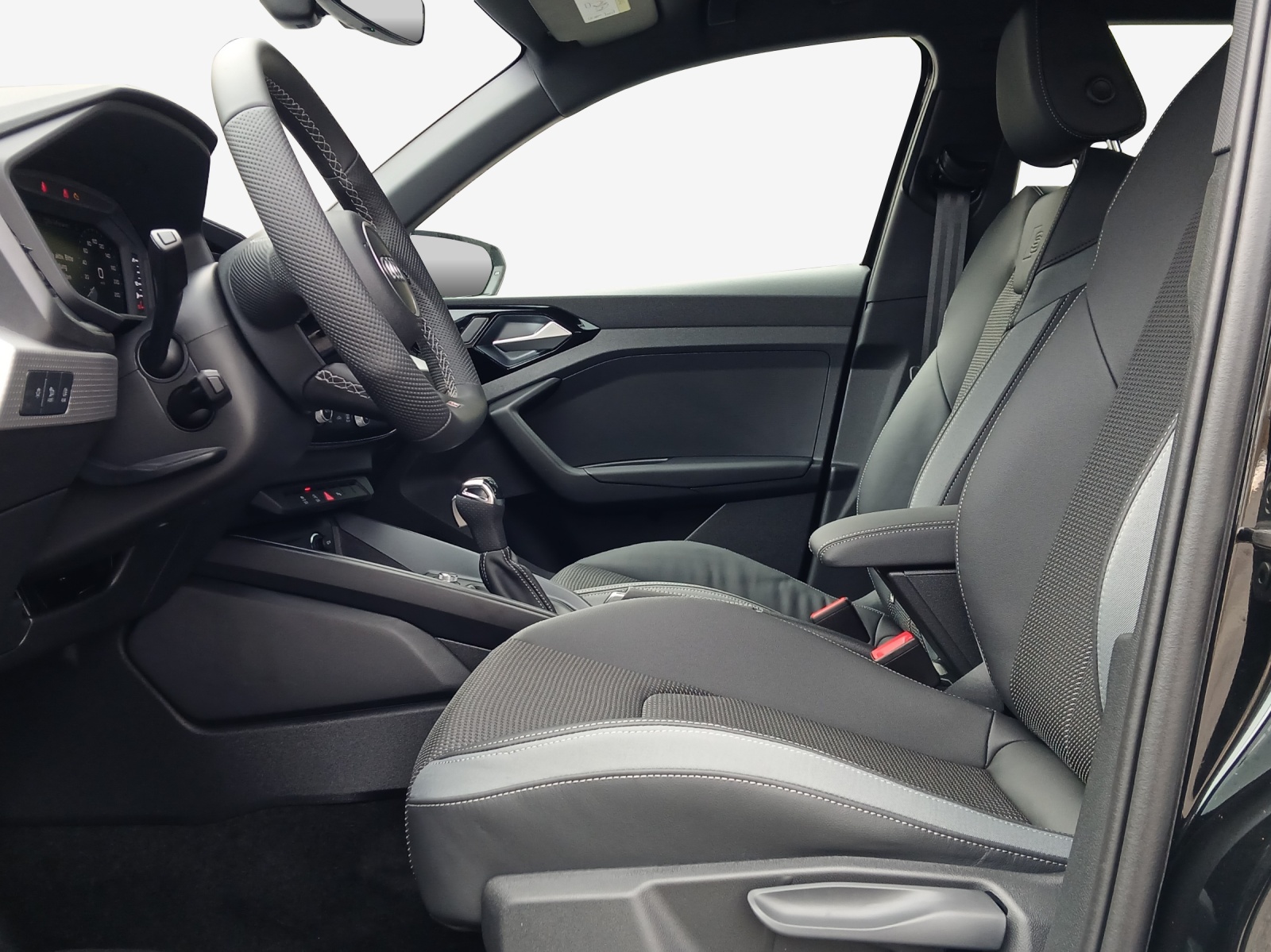 AUDI A1 Sportback 30 TFSI Attraction S-tronic-image-10