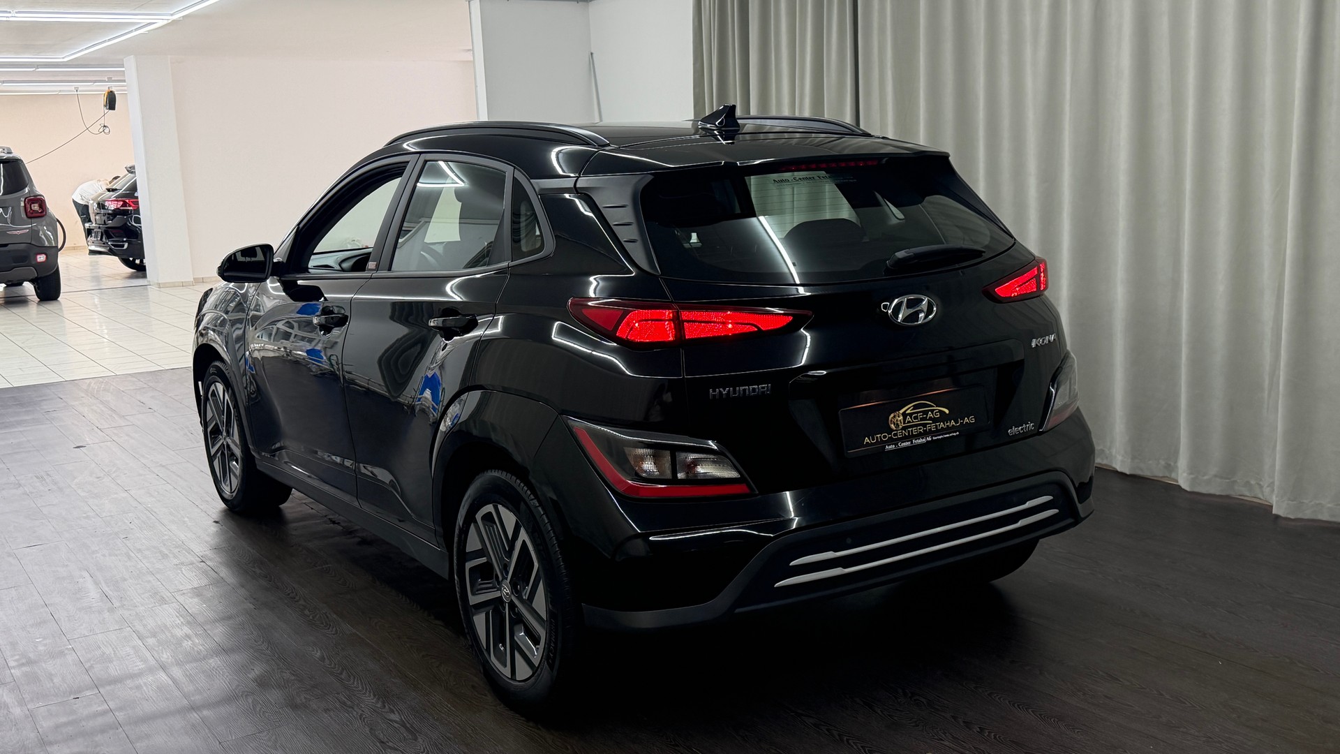 HYUNDAI Kona EV Origo-image-5