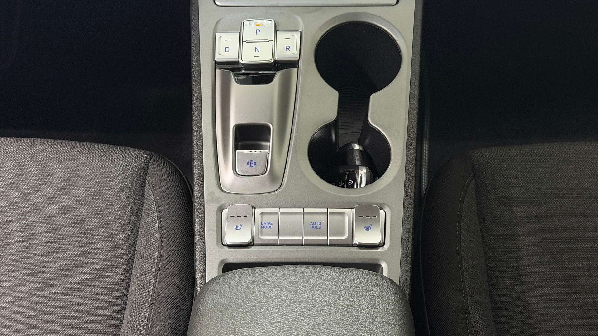 HYUNDAI Kona EV Origo-image-13