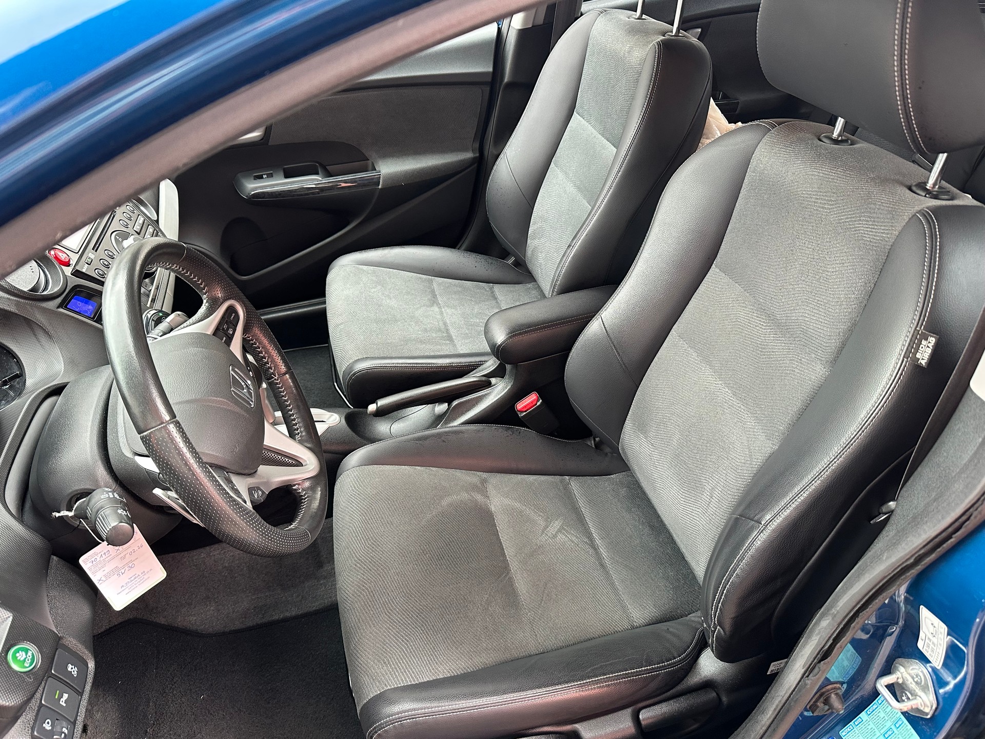 HONDA Insight 1.3i Hybrid Executive CVT-image-10