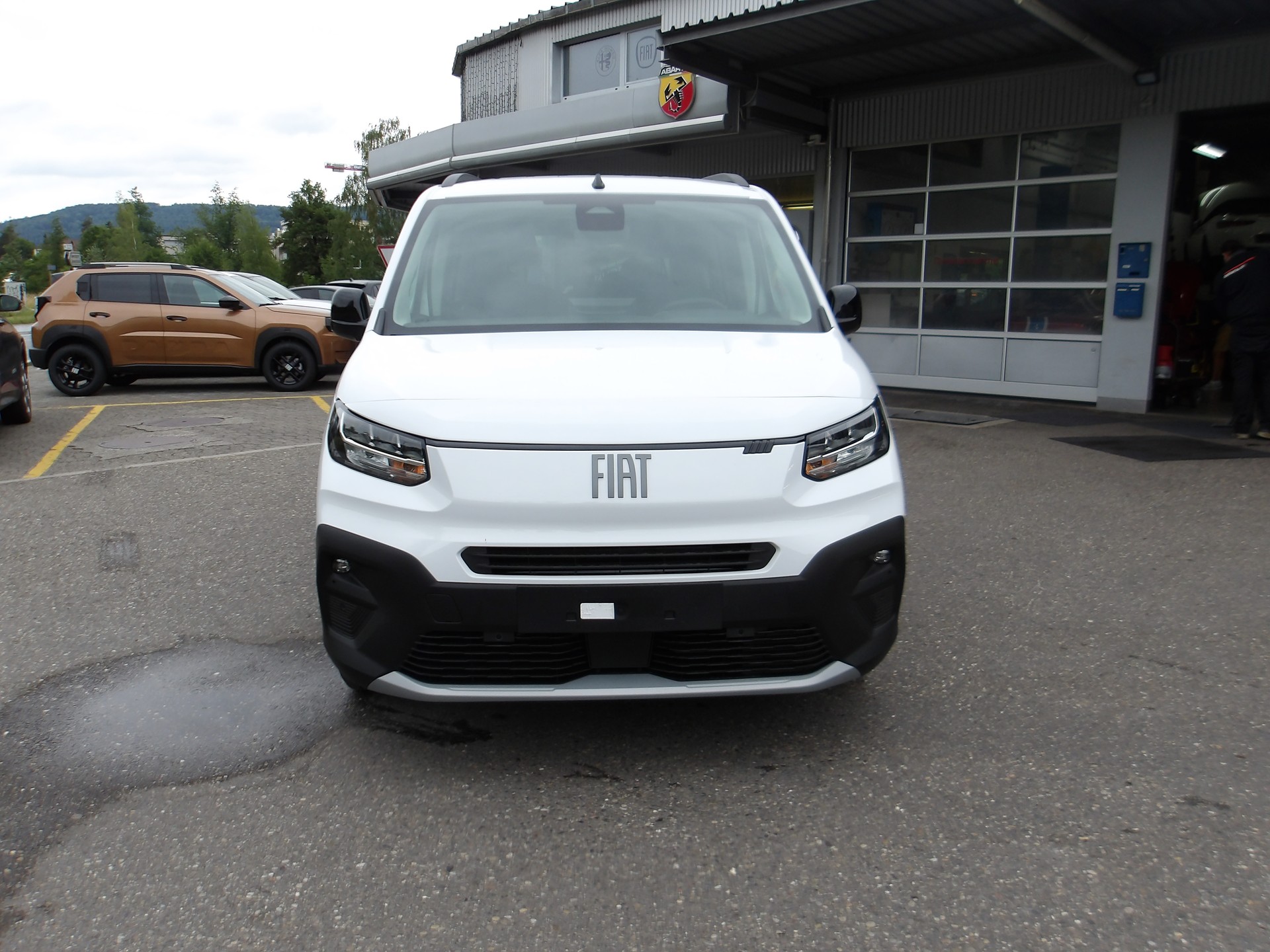 FIAT Qubo L 1.5 TD La Prima 130 PS 7 Plätze-image-7