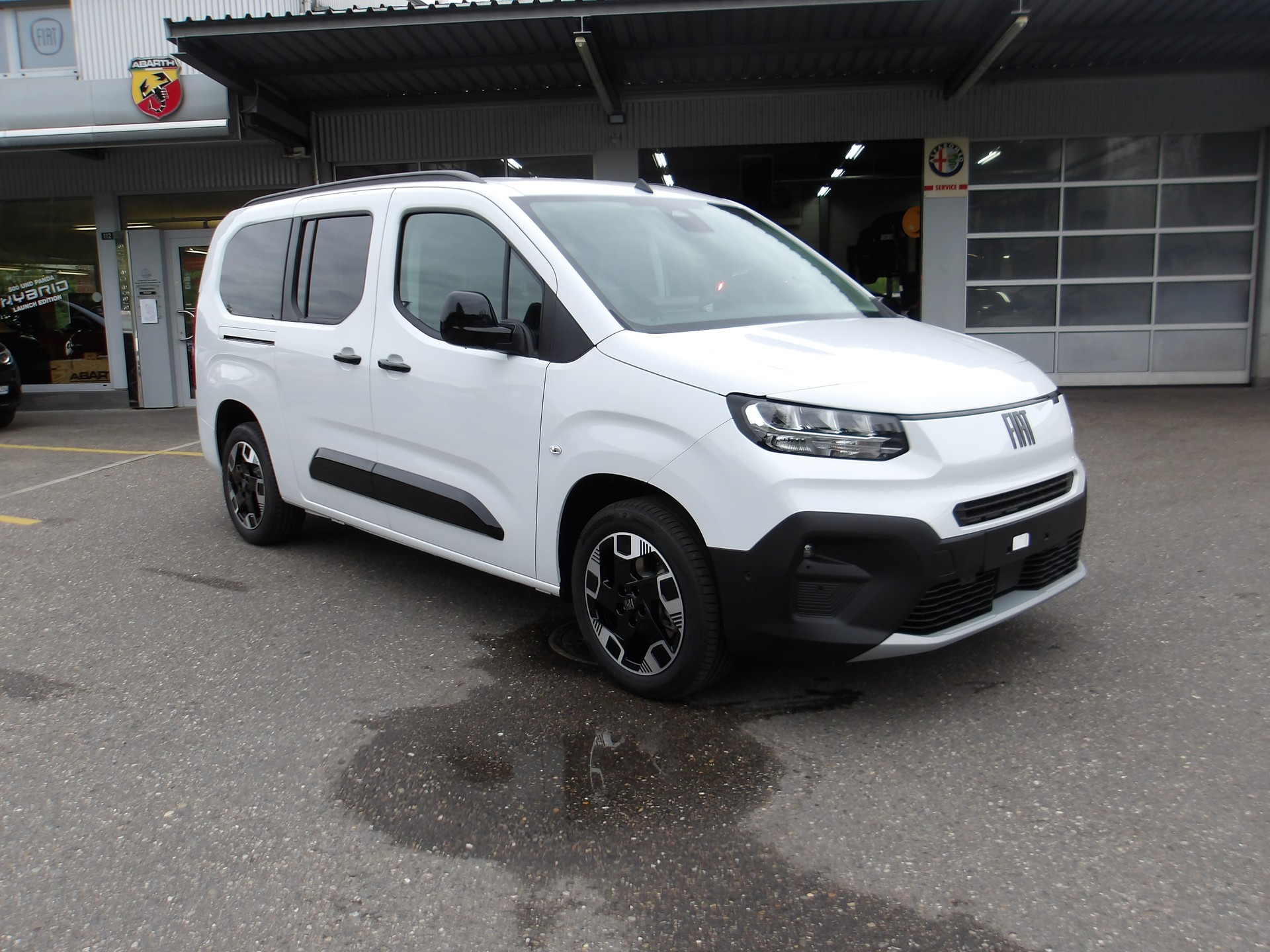 FIAT Qubo L 1.5 TD La Prima 130 PS 7 Plätze-image-6