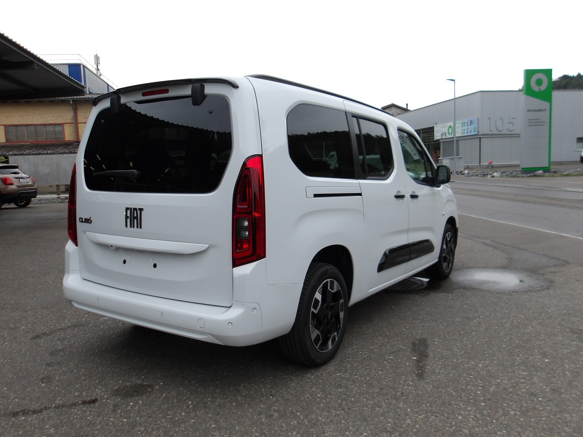 FIAT Qubo L 1.5 TD La Prima 130 PS 7 Plätze-image-4