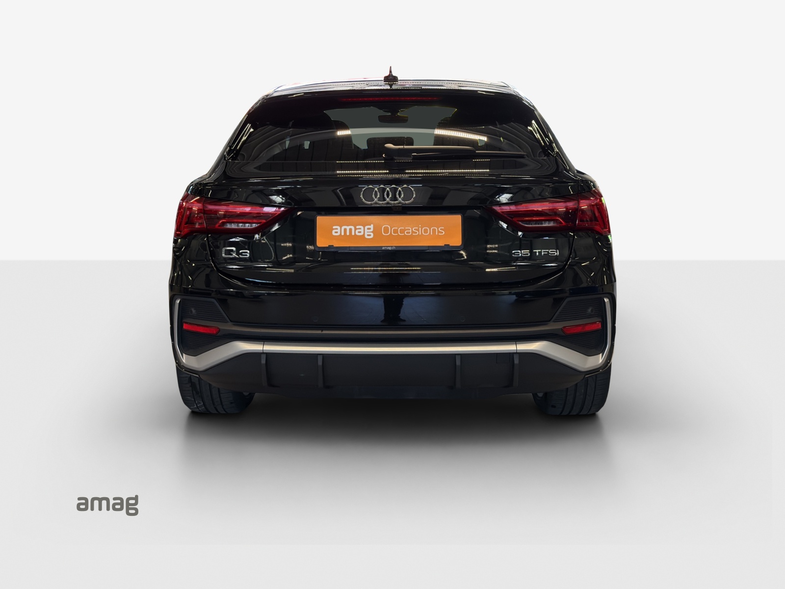 AUDI Q3 Sportback 35 TFSI S line Attraction S-tronic-image-3
