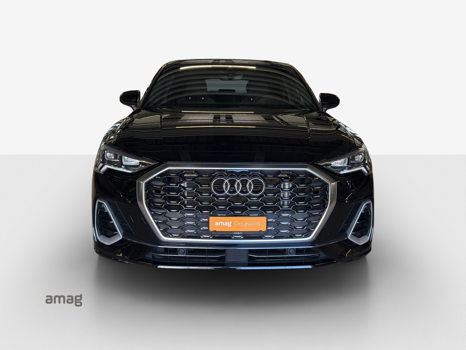 AUDI Q3 Sportback 35 TFSI S line Attraction S-tronic-image-6