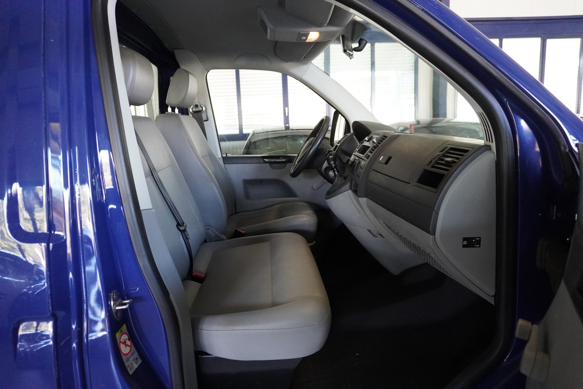 VW T5 2.0-image-6