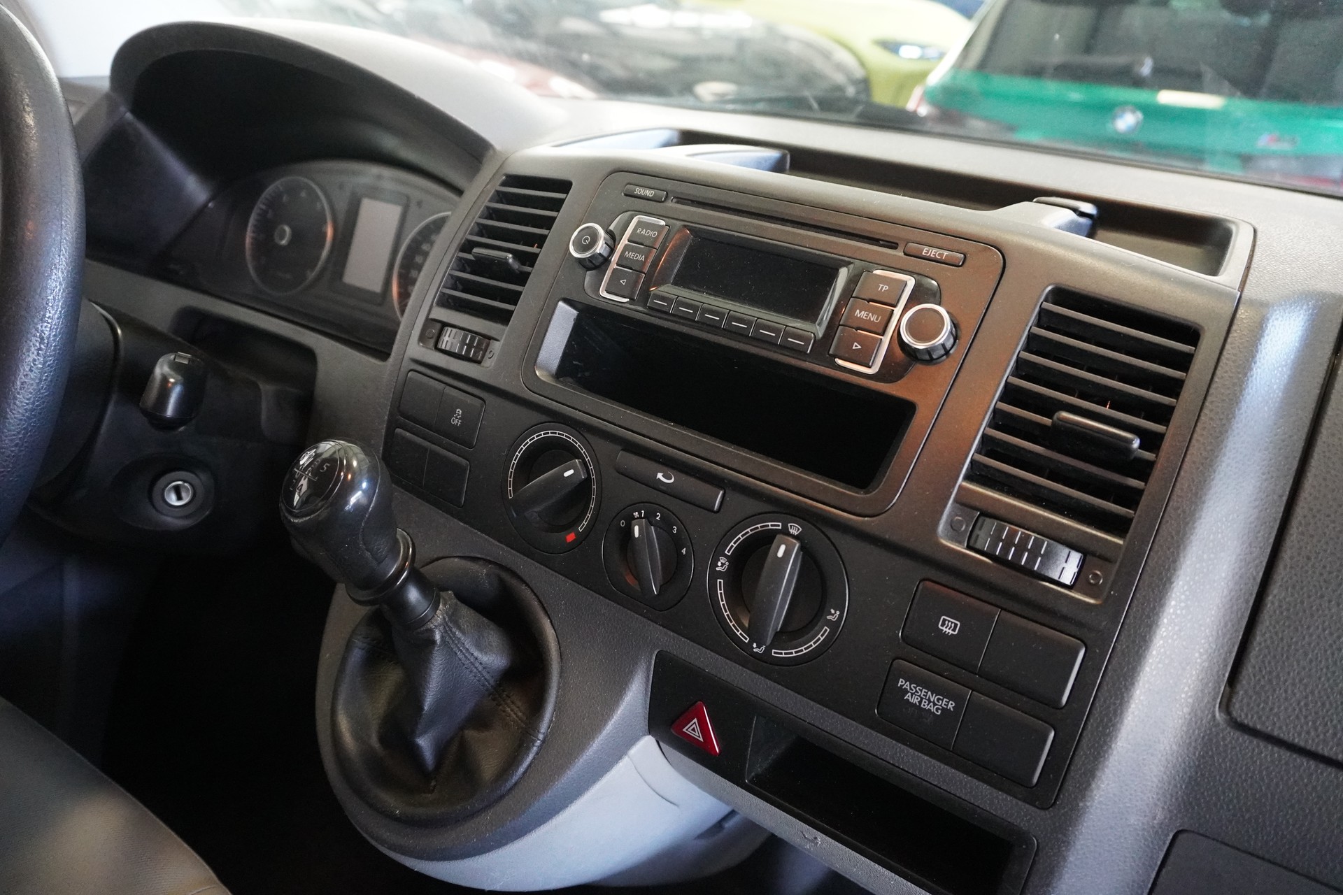 VW T5 2.0-image-7
