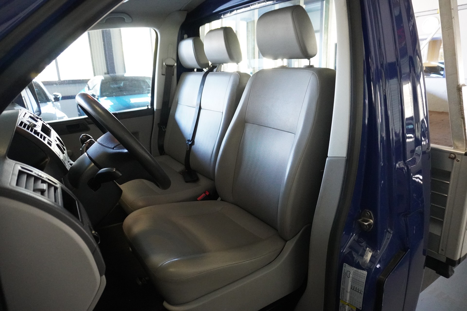 VW T5 2.0-image-5