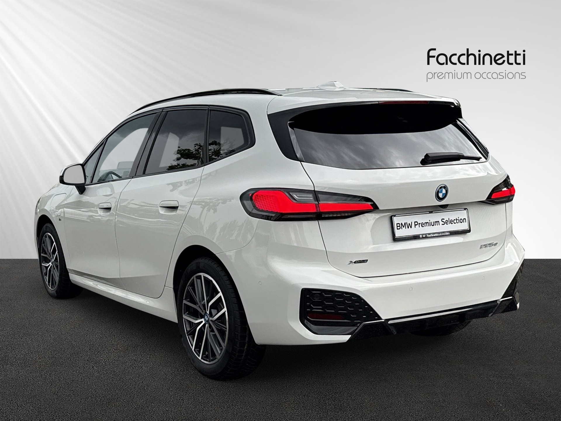 BMW 225e xDrive Active Tourer M Sport-image-2