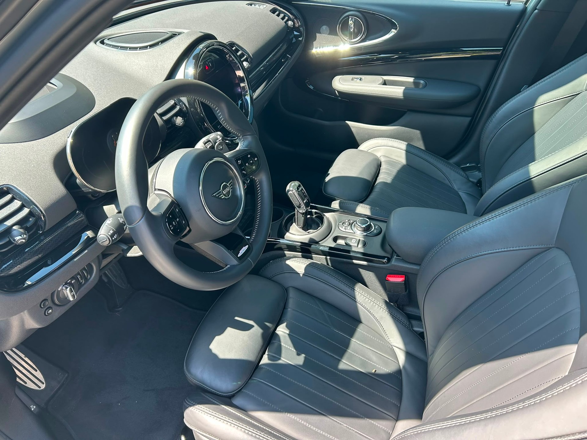 MINI Clubman Cooper John Cooper Works ALL4 Steptronic-image-8