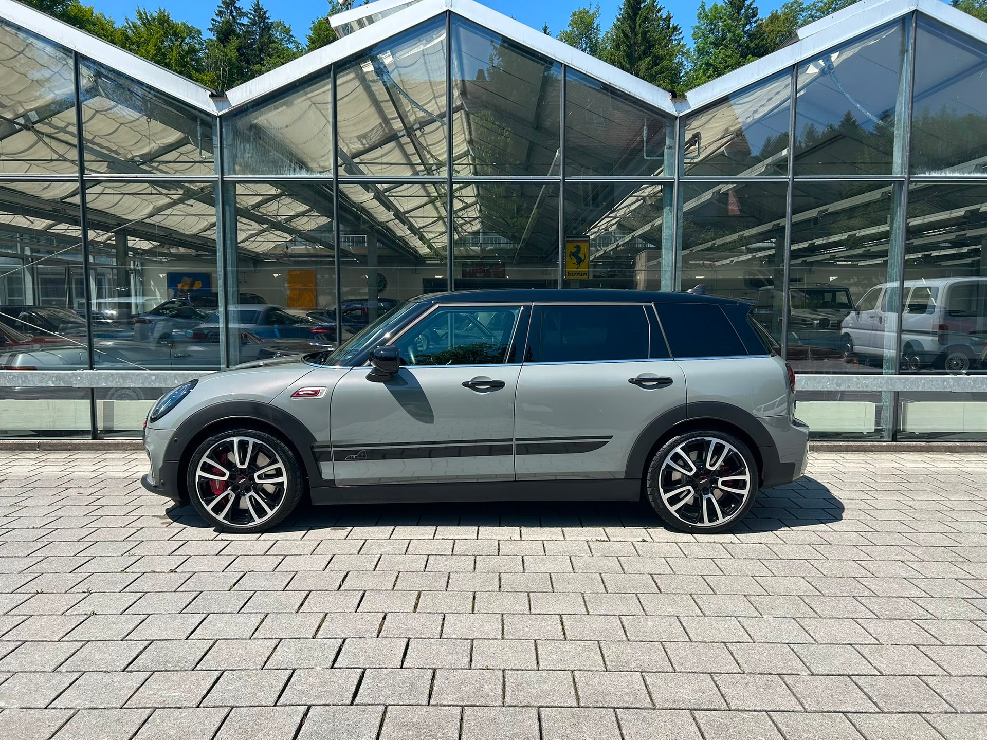MINI Clubman Cooper John Cooper Works ALL4 Steptronic-image-3