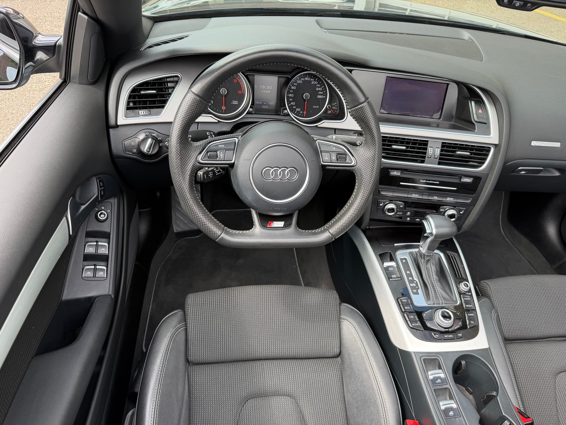 AUDI A5 S-LINE Cabriolet 2.0 TDI multitronic-image-10