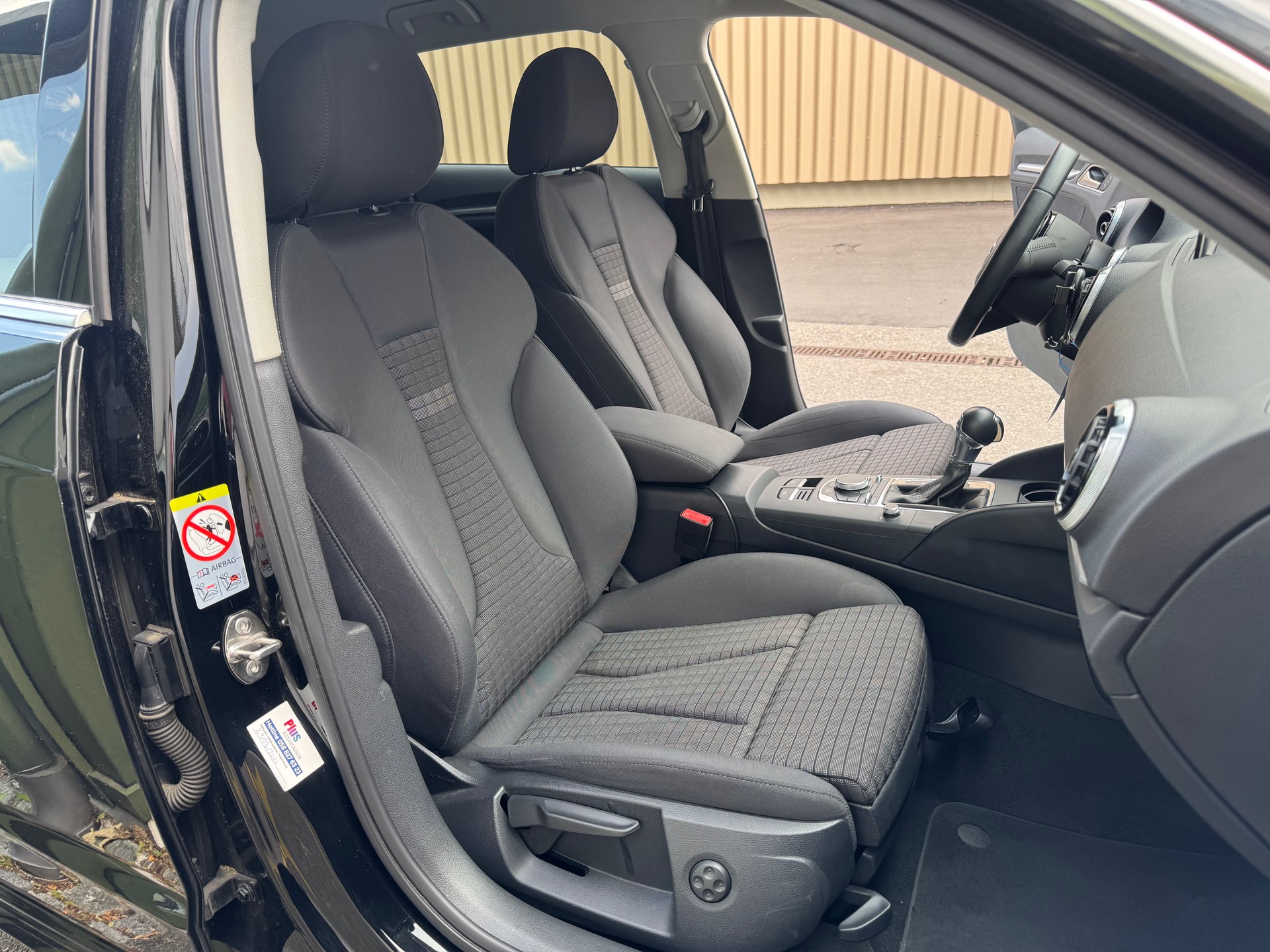 AUDI A3 Sportback 1.8 TFSI Ambition S-tronic*Assistentspaket-image-8