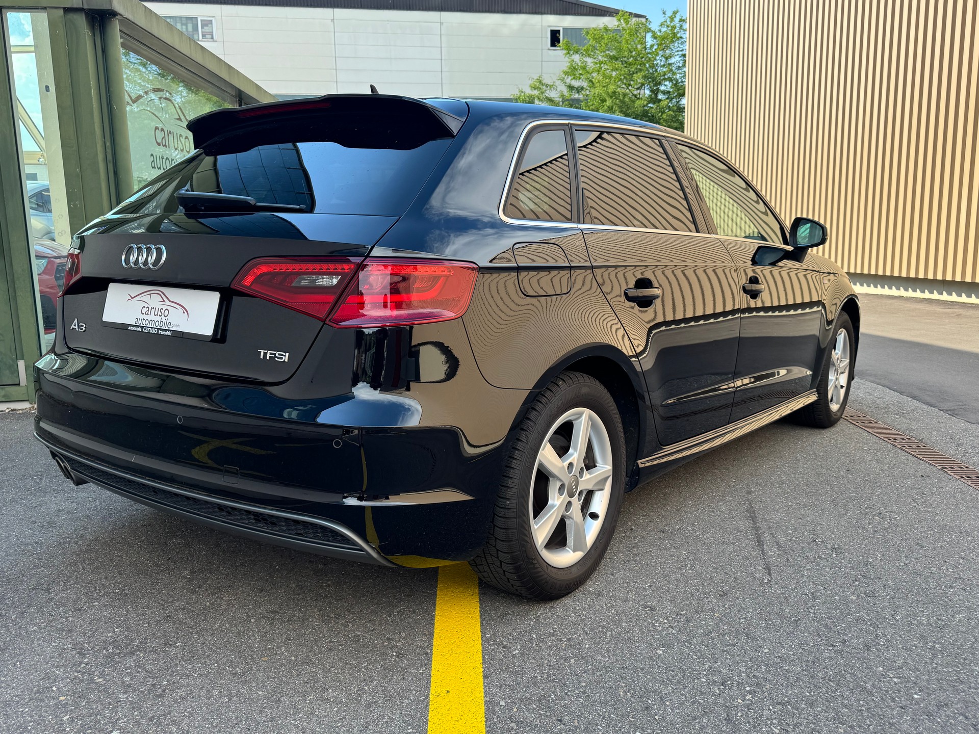 AUDI A3 Sportback 1.8 TFSI Ambition S-tronic*Assistentspaket-image-3
