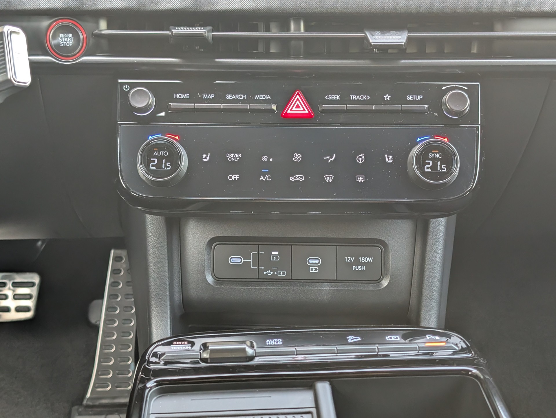 HYUNDAI Tucson 1.6 TGDI HEV N-Line 4WD-image-12