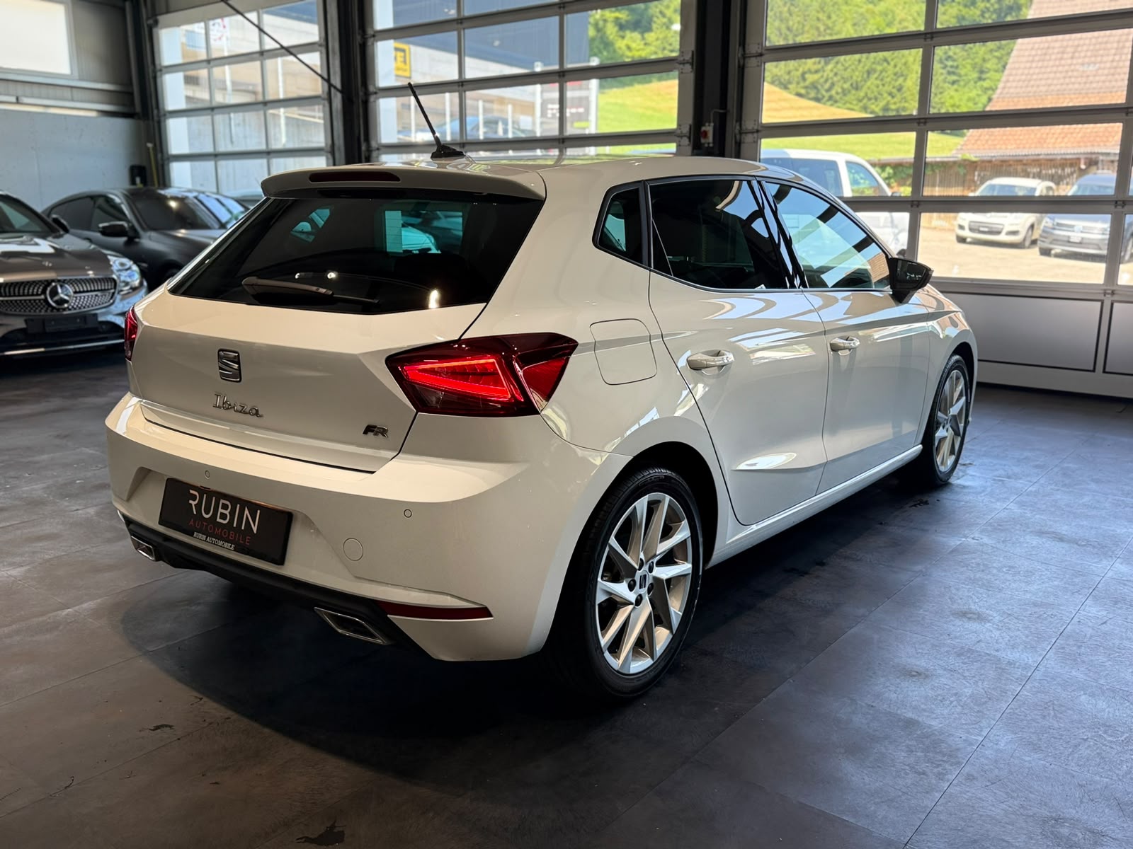 SEAT Ibiza 1.0 EcoTSI FR DSG-image-4