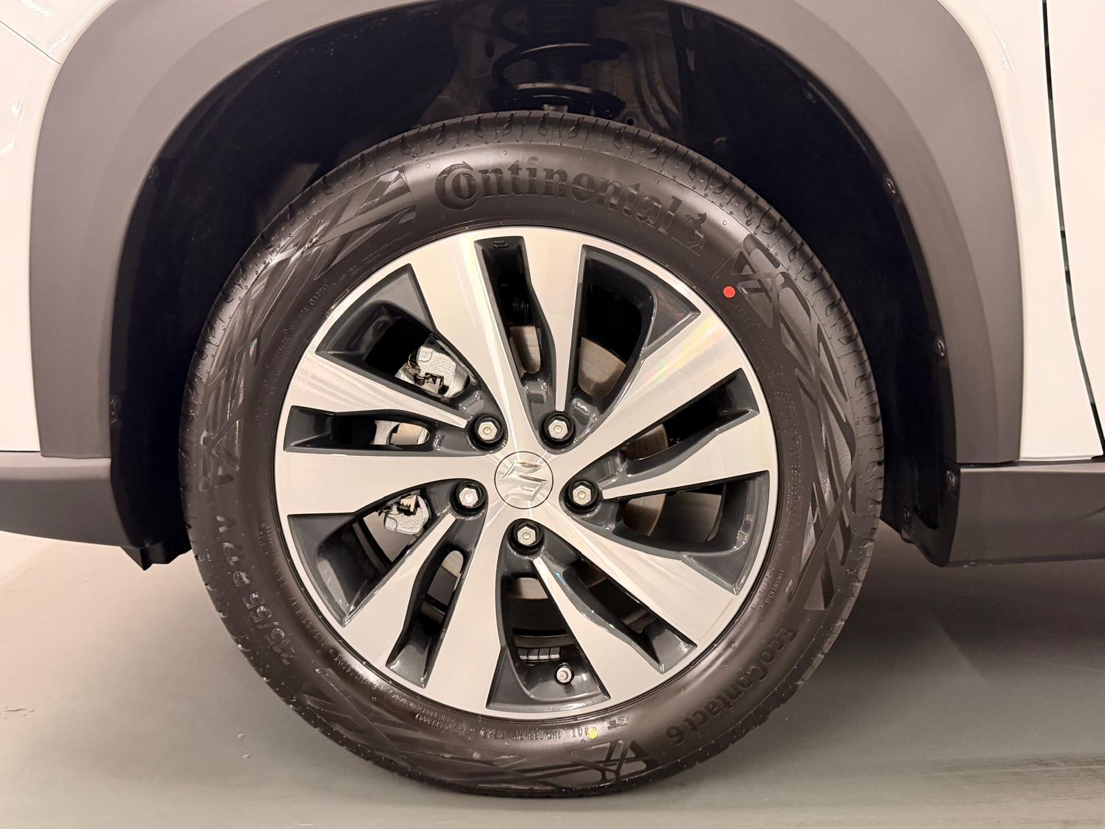 SUZUKI S-Cross 1.4 T Compact Top Hybrid 4x4-image-3