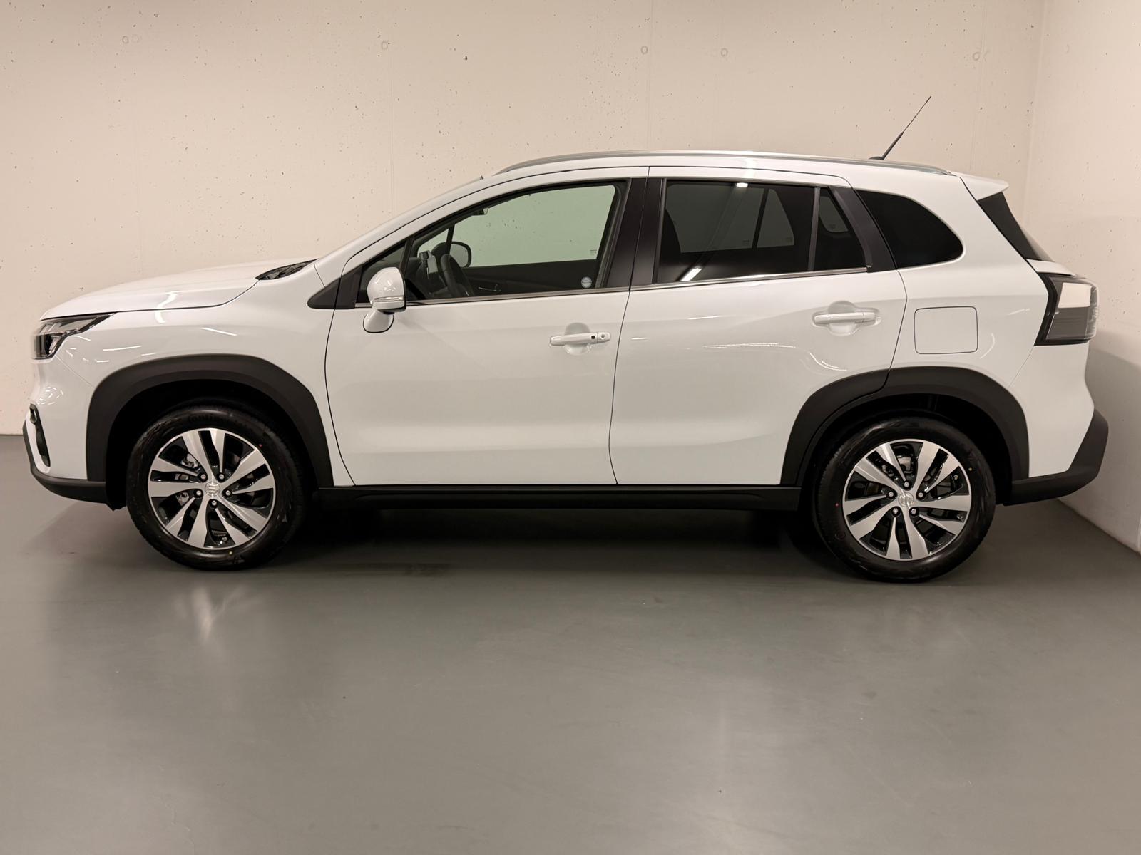 SUZUKI S-Cross 1.4 T Compact Top Hybrid 4x4-image-2