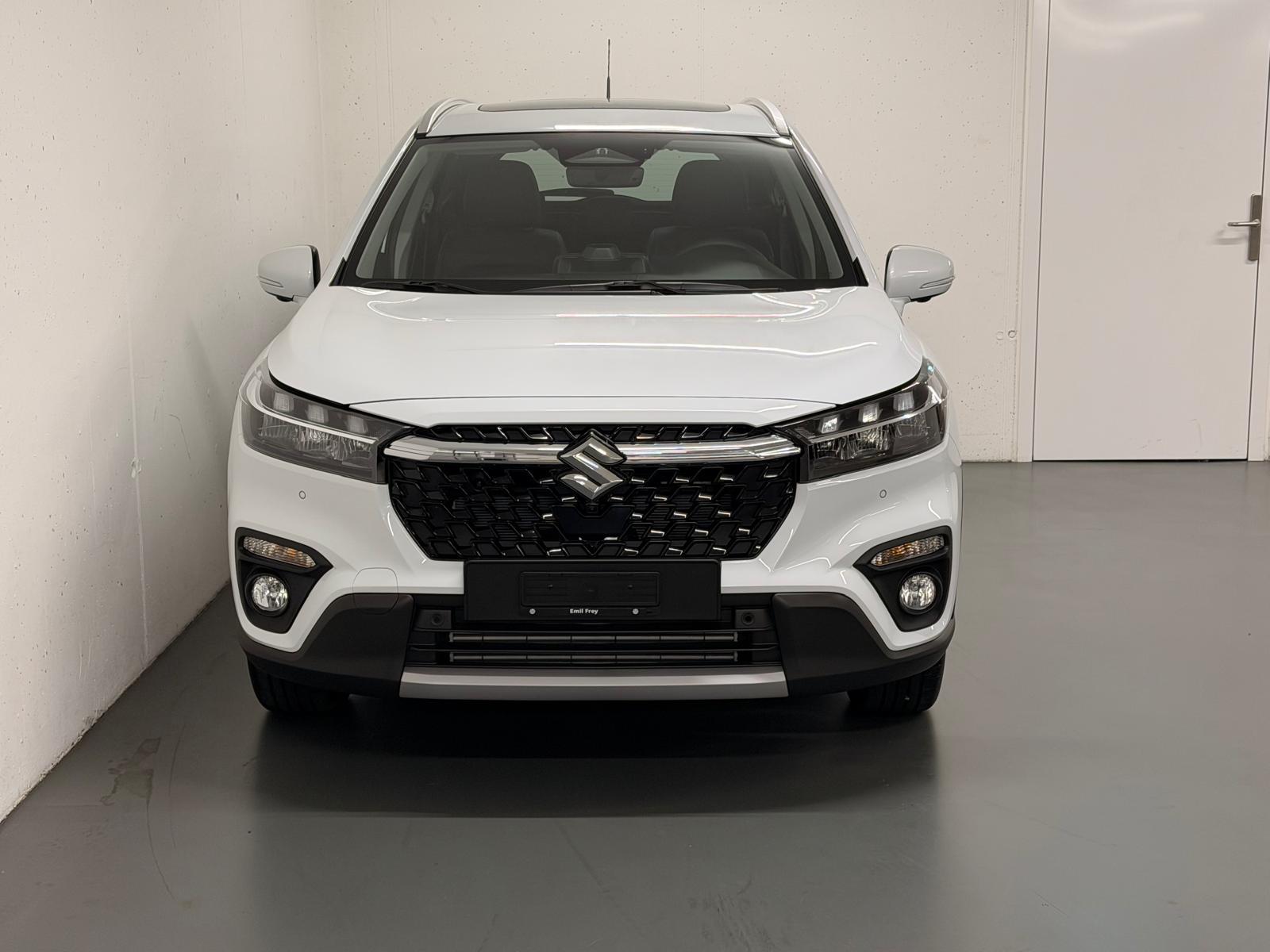 SUZUKI S-Cross 1.4 T Compact Top Hybrid 4x4-image-1