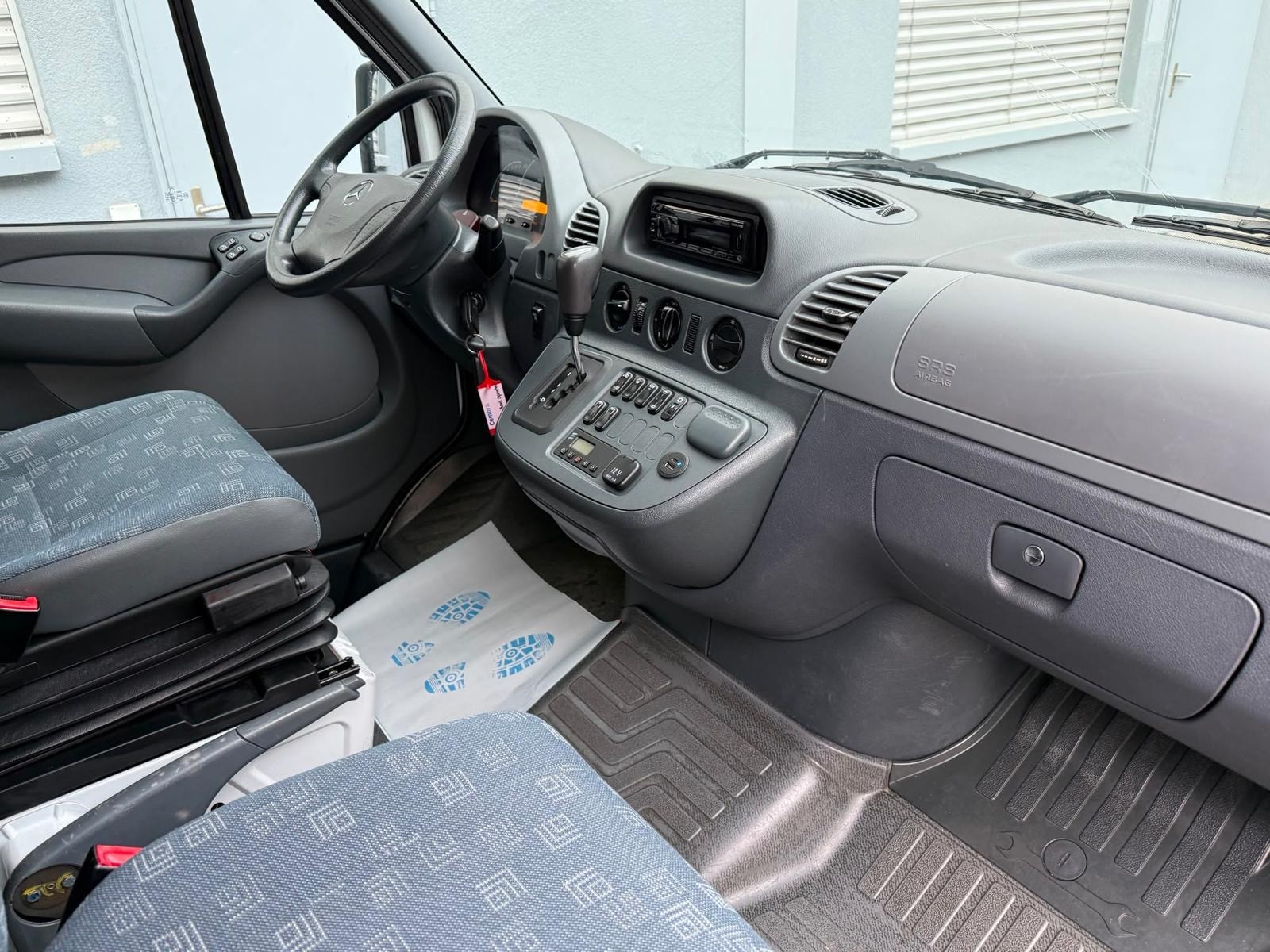 MERCEDES-BENZ 316 CDI-image-5