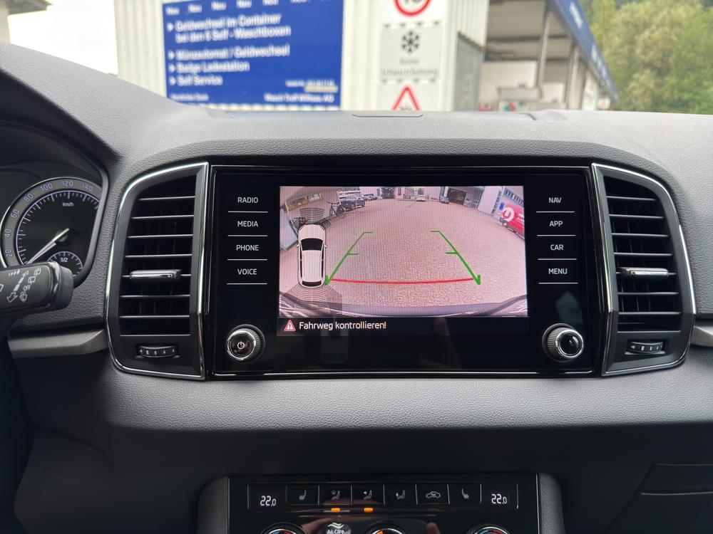SKODA Karoq 1.5 TSI ACT Ambition DSG-image-9