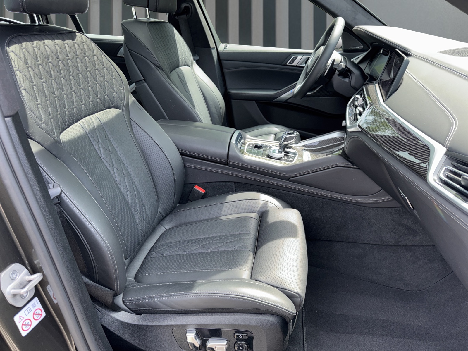BMW X6 M50i M AERODYNAMIKPAKET-image-17