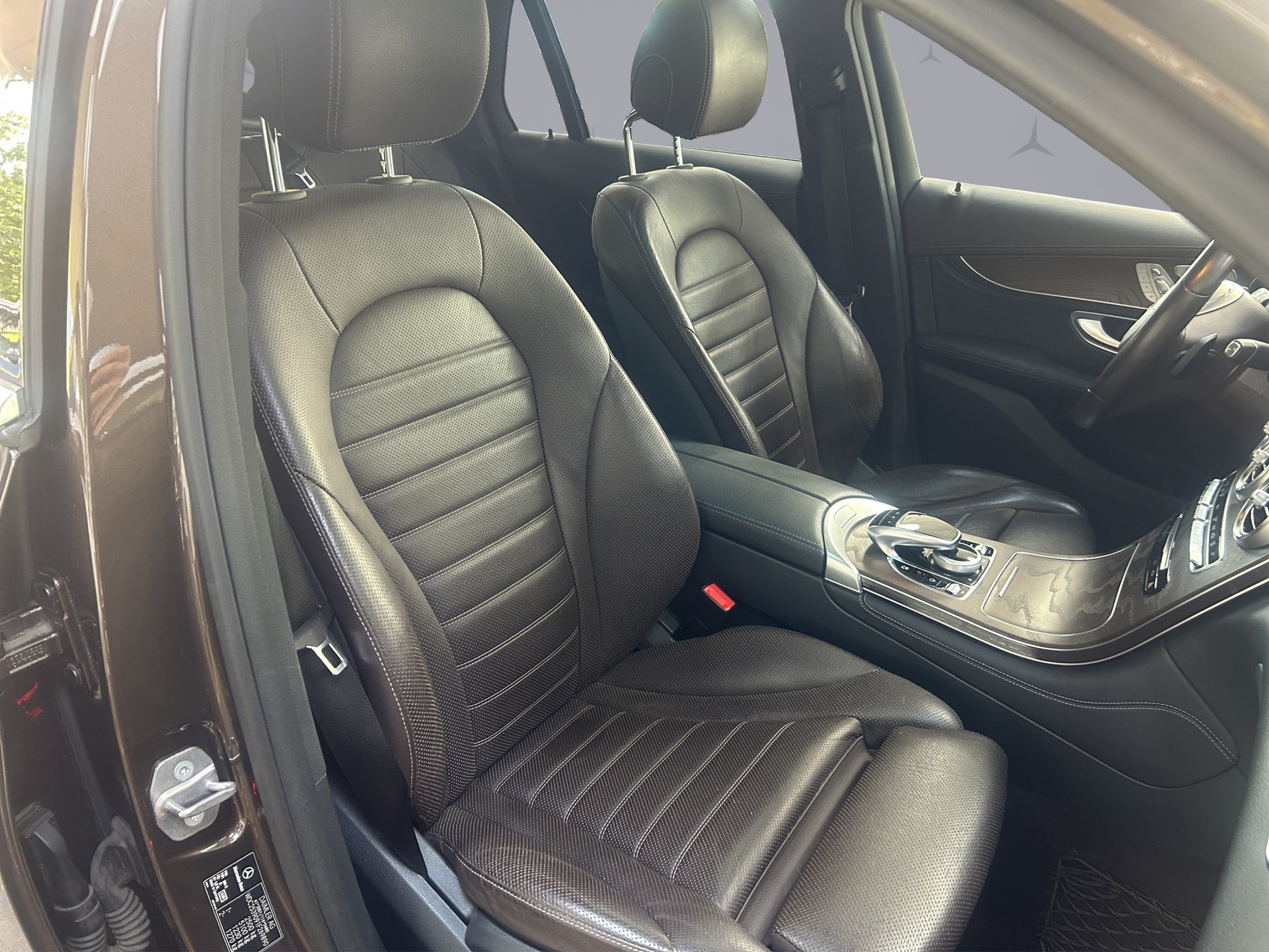 MERCEDES-BENZ GLC 250 d 4m-image-14
