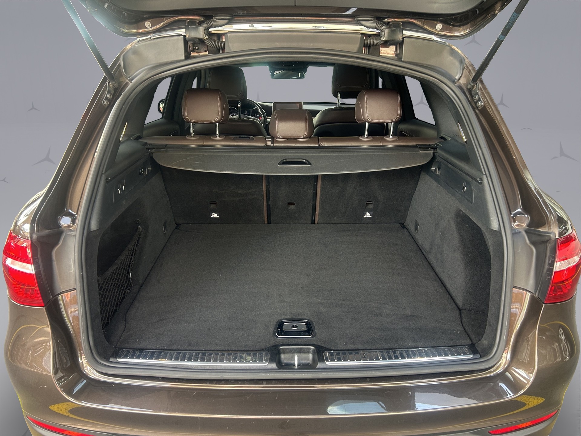 MERCEDES-BENZ GLC 250 d 4m-image-16